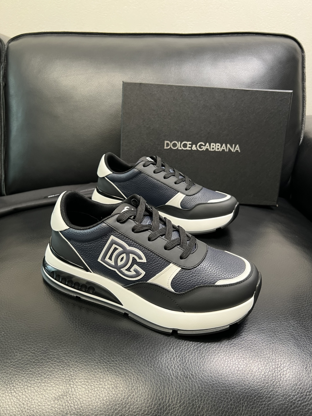olce & Gabbana shoe